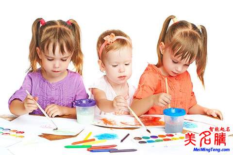 談?wù)剬殞毱鹈睦戏椒ê托侣窂? /></a>今天我們來(lái)談?wù)剬殞毱鹈睦戏椒ê托侣窂健Ｆ鹈缫肥鏊臍v史，可能已不能追到最初的來(lái)源了。中華文化博大精深，就寶寶起名這個(gè)“小事”來(lái)說(shuō)，也有自己的文化了。說(shuō)起寶寶起名，很多人都可能眉飛色舞，道理很多。...</div>
			         <span id="ctl00_ContentPlaceHolder1_subjectList_dgNews_ctl03_Label1" style="color:Green;font-size:10pt;">2017/6/4 13:57:38</span>
			        <div style="height:5px; font-size:5px"> </div>
			        <hr width="99%" style="text-align:center; border-style:dotted; border-width:0px; height:1px;" />
			        <div style="height:5px; font-size:5px"> </div>
			    </div>
		        </td>
	</tr><tr style="border-width:0px;">
		<td valign="top">
		        <div style="padding-left:3px; padding-right:3px;line-height:180%">
			         <h3 style="padding:0px;margin:0px;display:inline;"><a id="ctl00_ContentPlaceHolder1_subjectList_dgNews_ctl04_HyperLink1" class="headline" href="/subject/qimingdaquan/s.aspx?newsid=6705" target="_blank">寶寶起名評(píng)價(jià)方略</a></h3>
			        
			          <span style="color:Red;font-size:8pt;"></span>
			        <br />
			        <div style="padding-top:1px; width:95%; padding-left:8px; line-height:180%;color:#2f2f2f;font-size:14px;" ><a href=