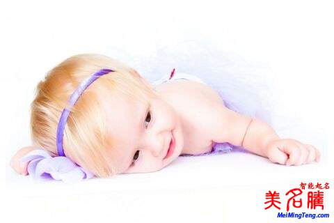 “2019豬年白姓寶寶起名實用寶典”